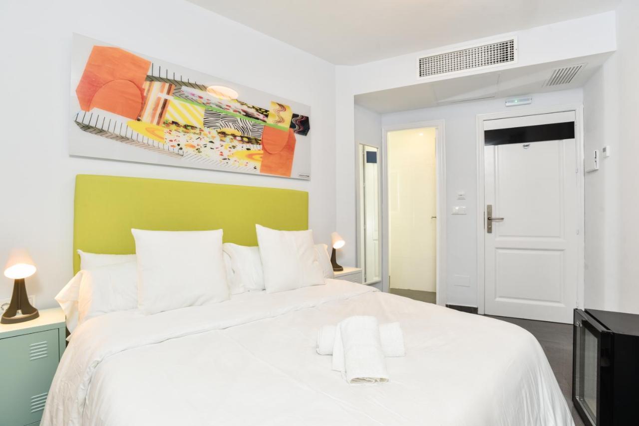 Hotel Kuve Marbella Exterior photo