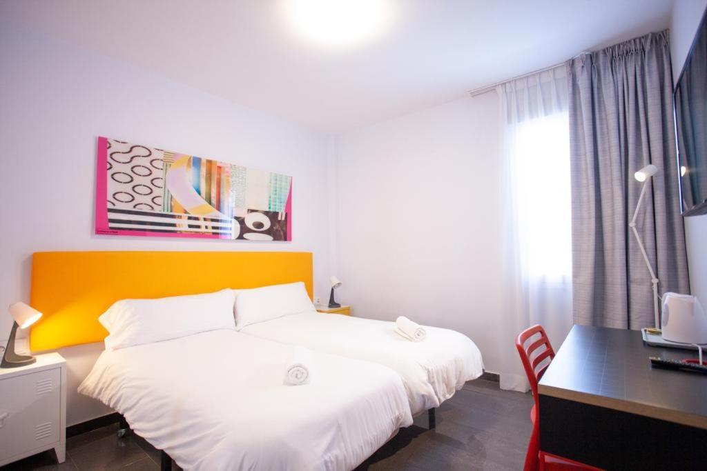Hotel Kuve Marbella Exterior photo