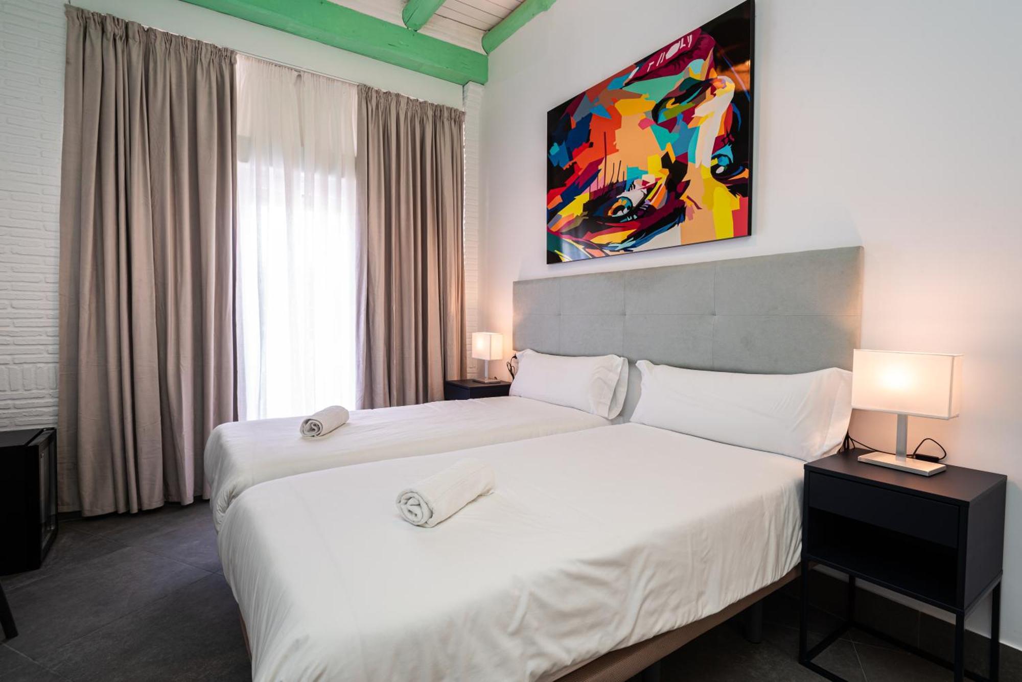 Hotel Kuve Marbella Exterior photo